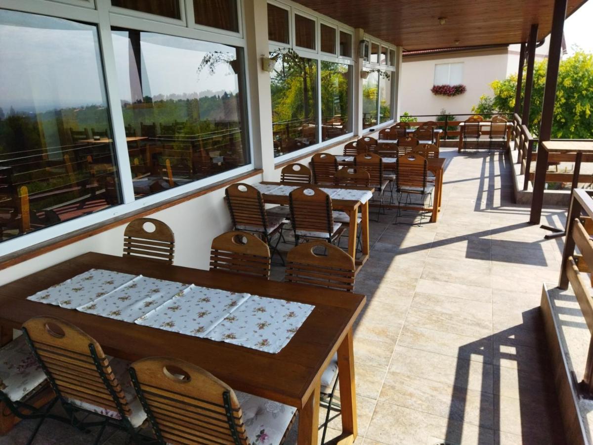 Guesthouse Rezekov Podrum Jastrebarsko Ngoại thất bức ảnh