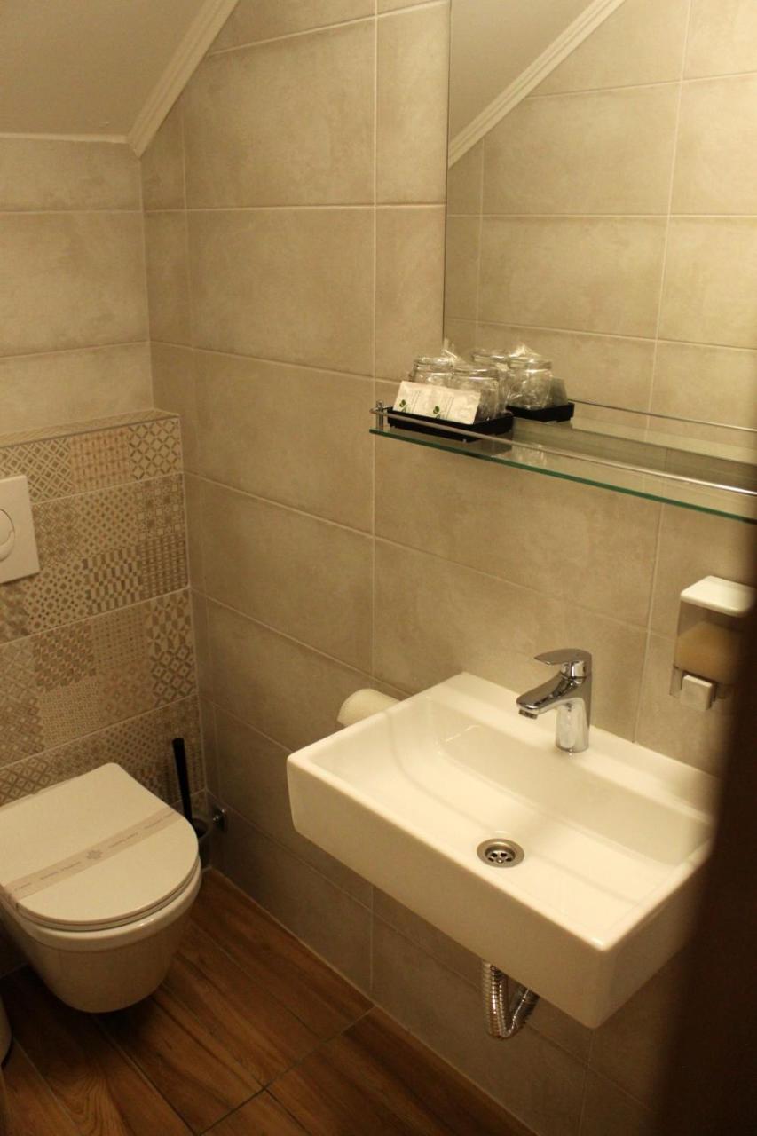 Guesthouse Rezekov Podrum Jastrebarsko Ngoại thất bức ảnh