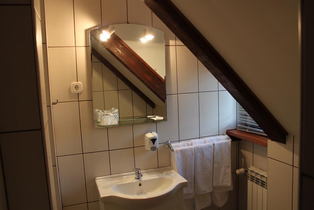 Guesthouse Rezekov Podrum Jastrebarsko Ngoại thất bức ảnh