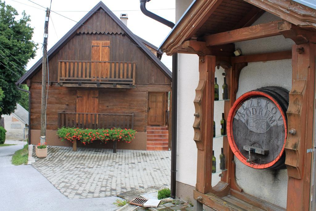 Guesthouse Rezekov Podrum Jastrebarsko Ngoại thất bức ảnh